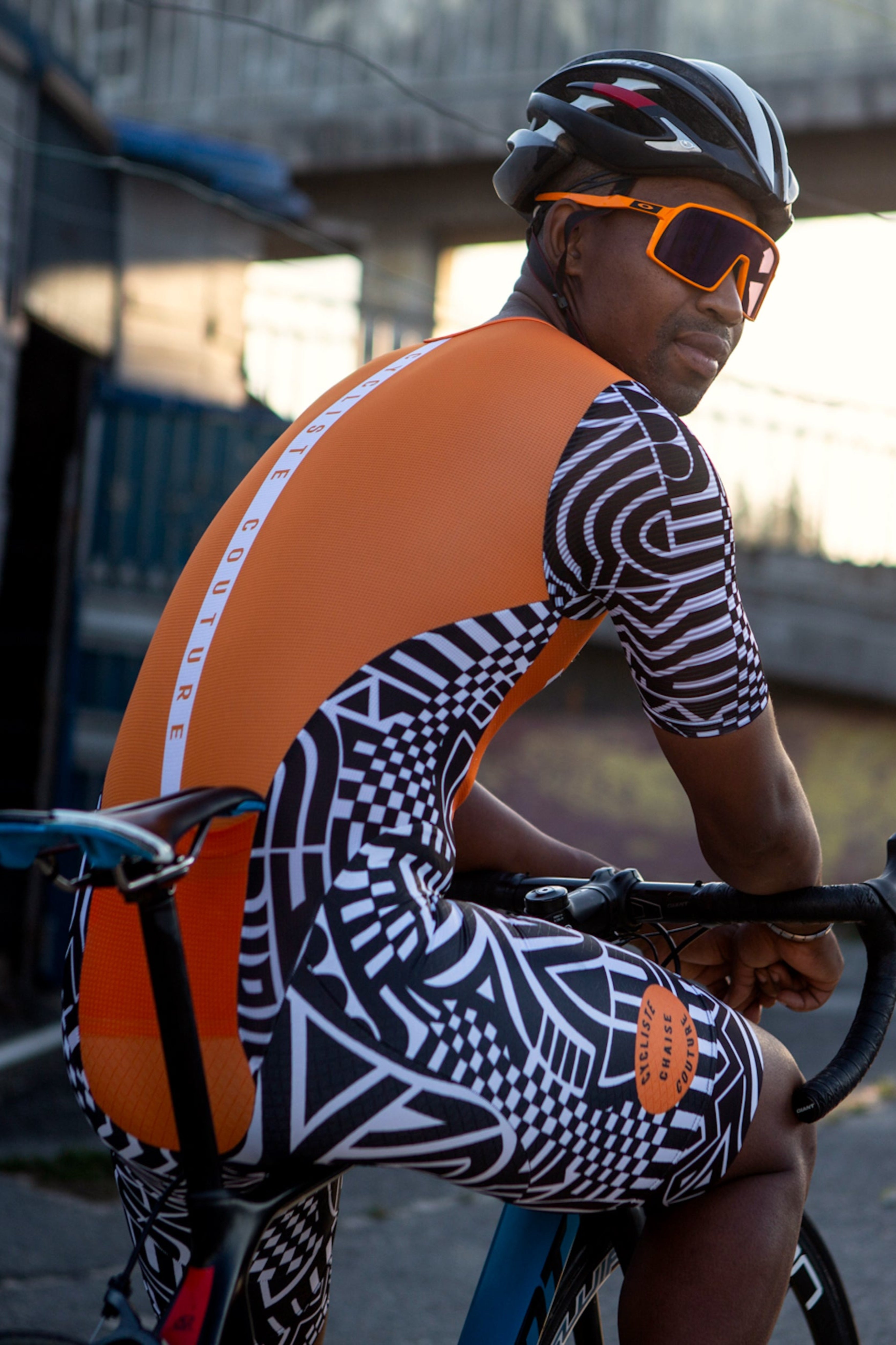 mens-pro-fit-aero-cycling-kit