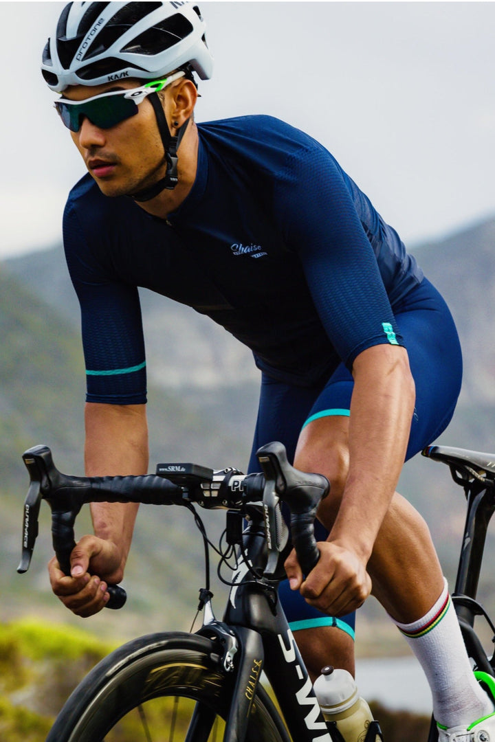 rapha-cycling-jersey-custom-cycling-apparel